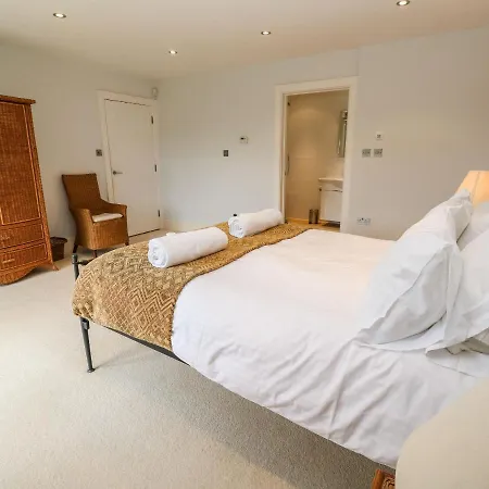 Holiday home Penarvon House Helford