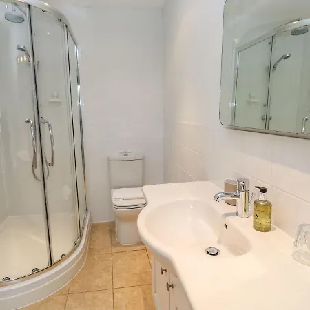 Holiday home Penarvon House *